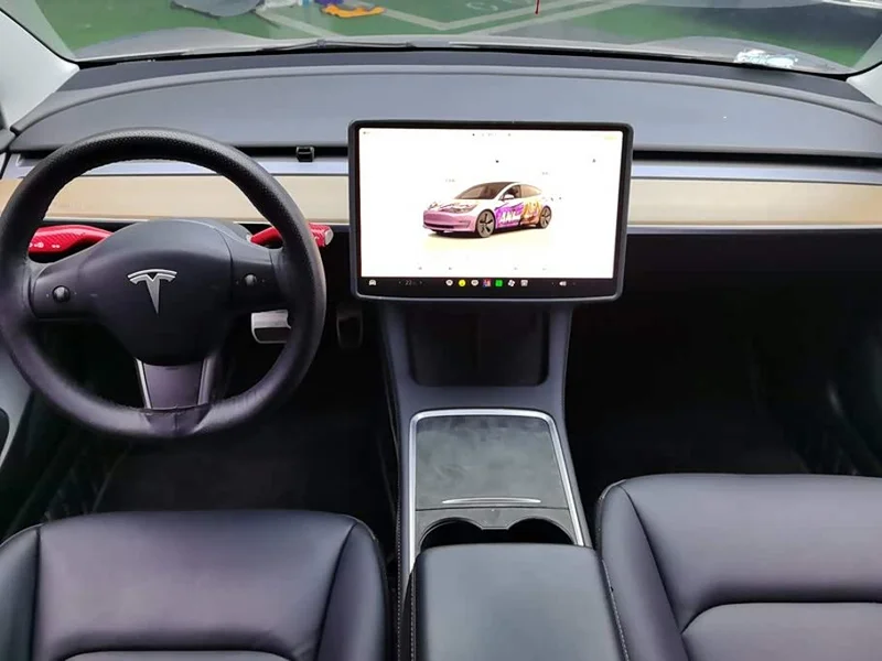 Tesla Model 3 — фото 12