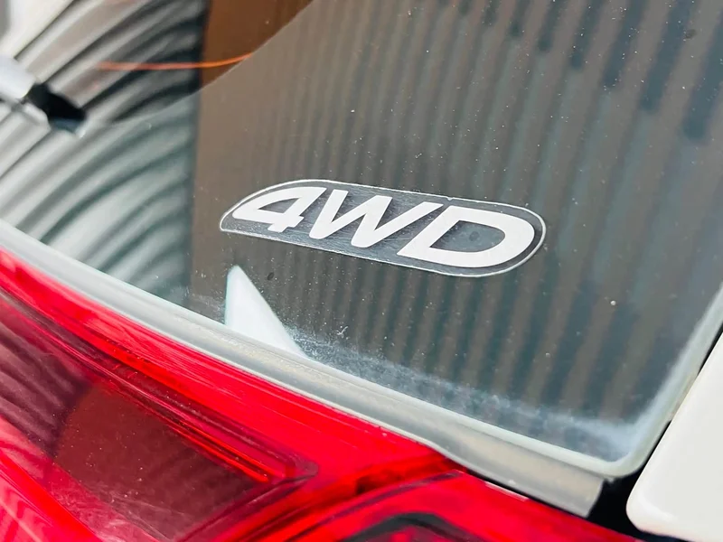 Mitsubishi Outlander — фото 13