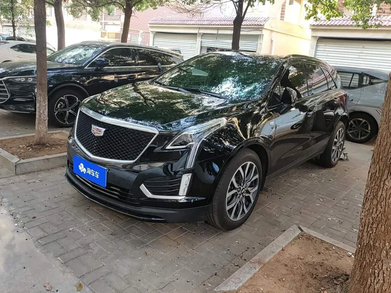 Cadillac XT5 — фото 1