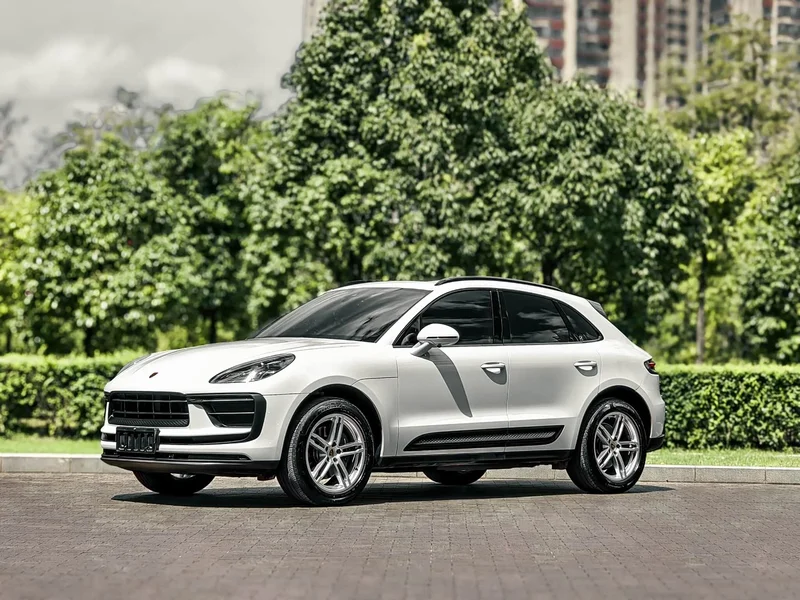 Porsche Macan — фото 1
