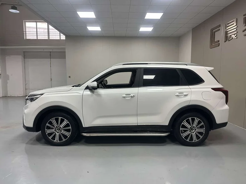 Kia Sportage — фото 7
