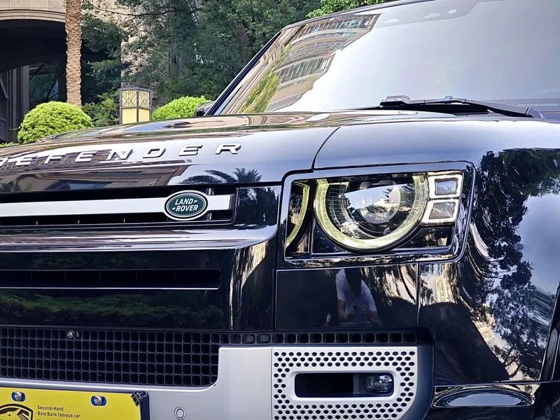Land Rover Defender — фото 7