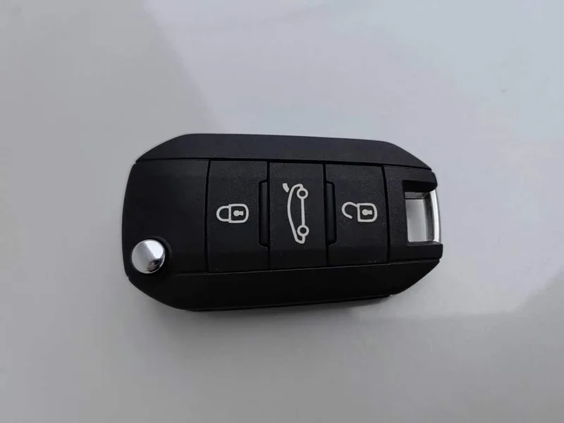 Peugeot 408 — фото 19