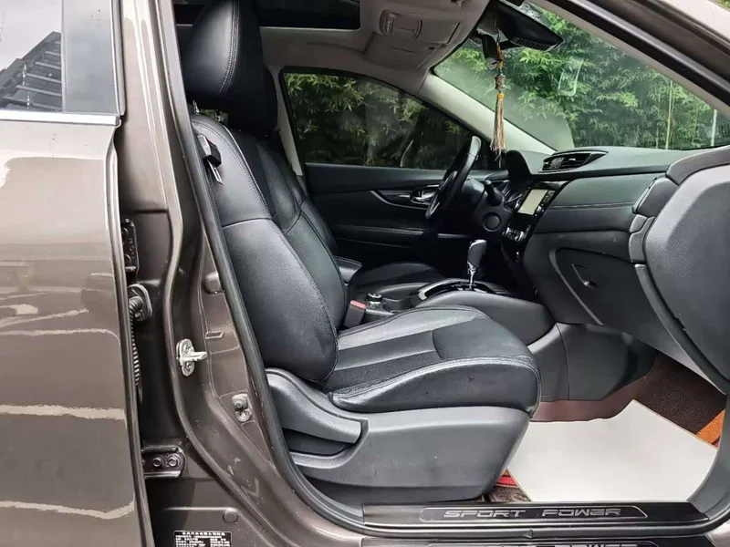 Nissan X-Trail — фото 13