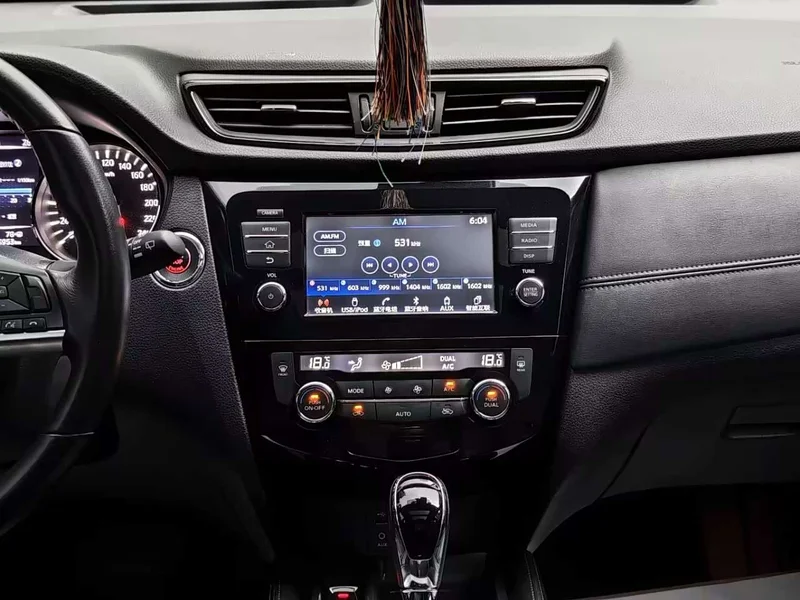 Nissan X-Trail — фото 19