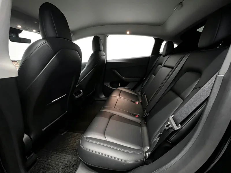 Tesla Model Y — фото 16