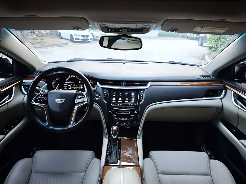 Cadillac XTS — фото 16
