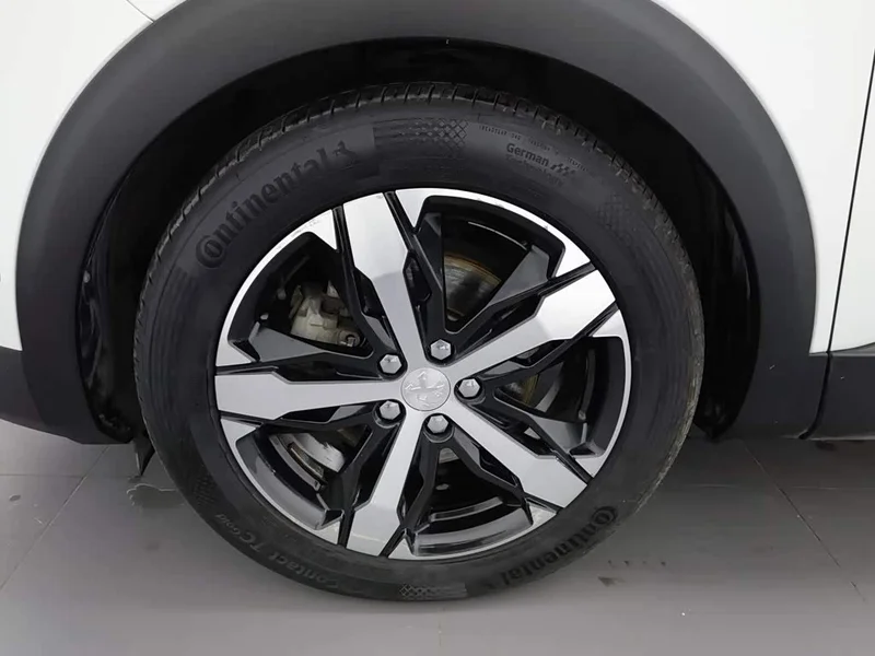 Peugeot 4008 — фото 17