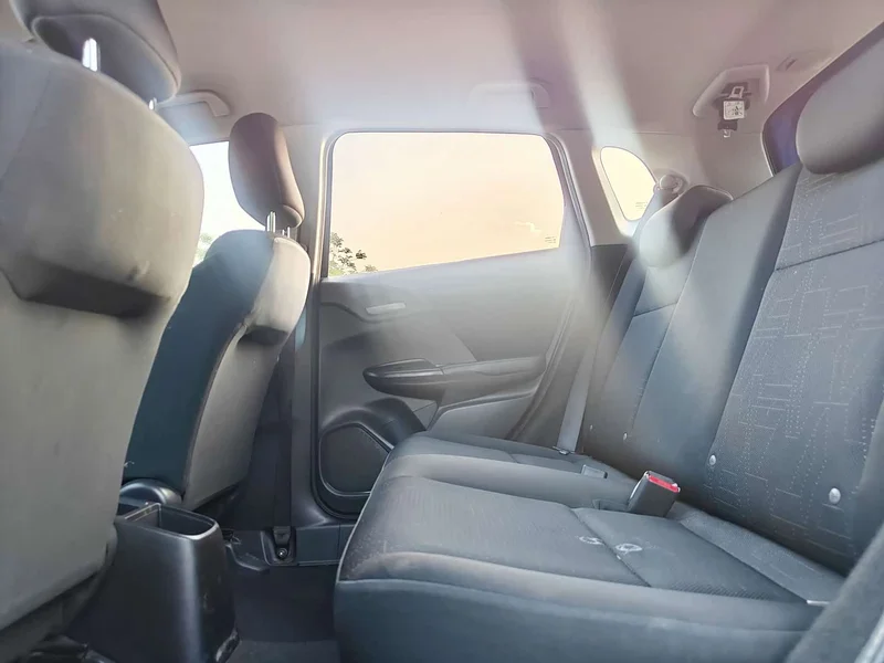 Honda Fit — фото 17