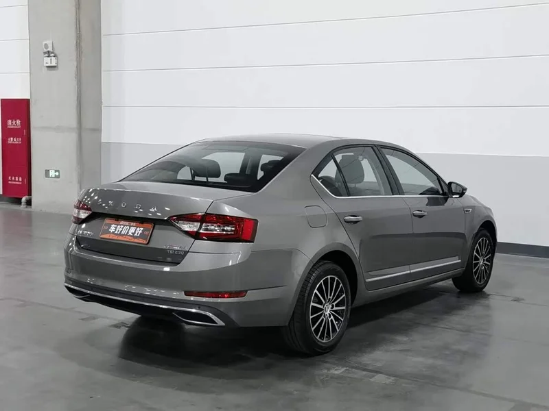 Volkswagen Octavia — фото 2