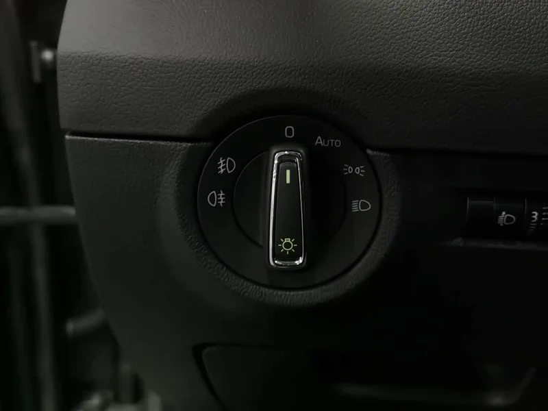 Volkswagen Octavia — фото 21