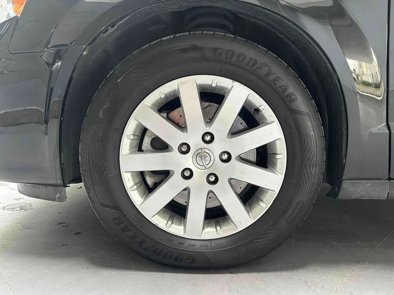 Jeep Grand Voyager (Imported) — фото 6
