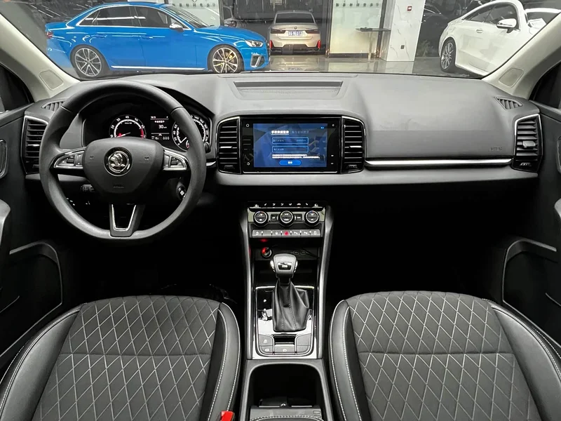 Skoda Karoq — фото 21