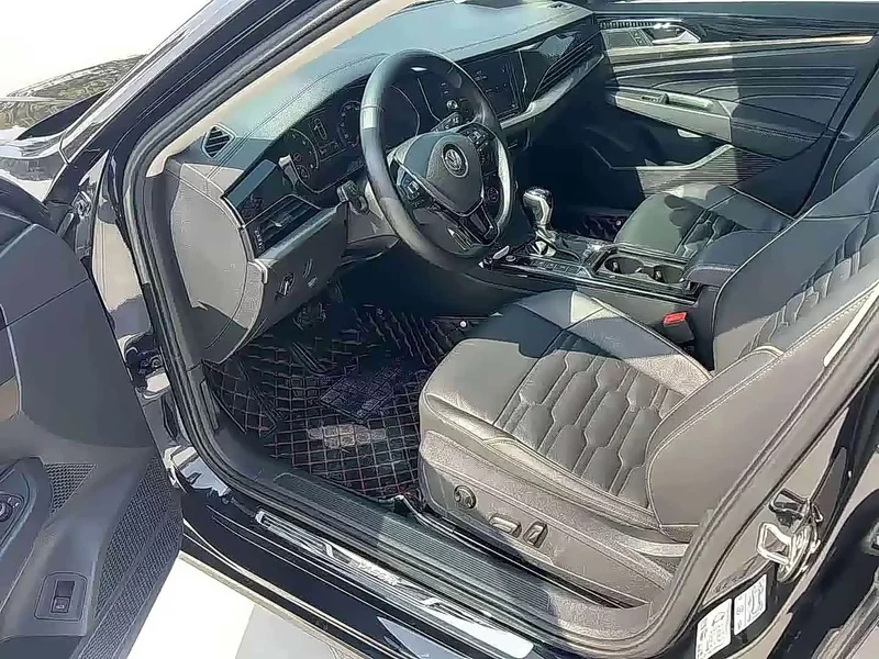 Volkswagen Passat — фото 4