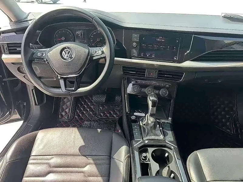 Volkswagen Passat — фото 5