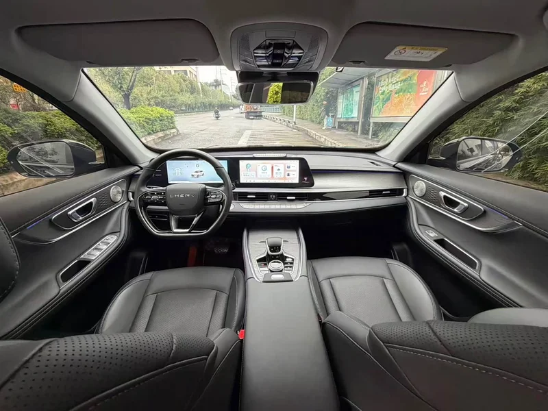 Chery Tiggo 8 Pro — фото 17