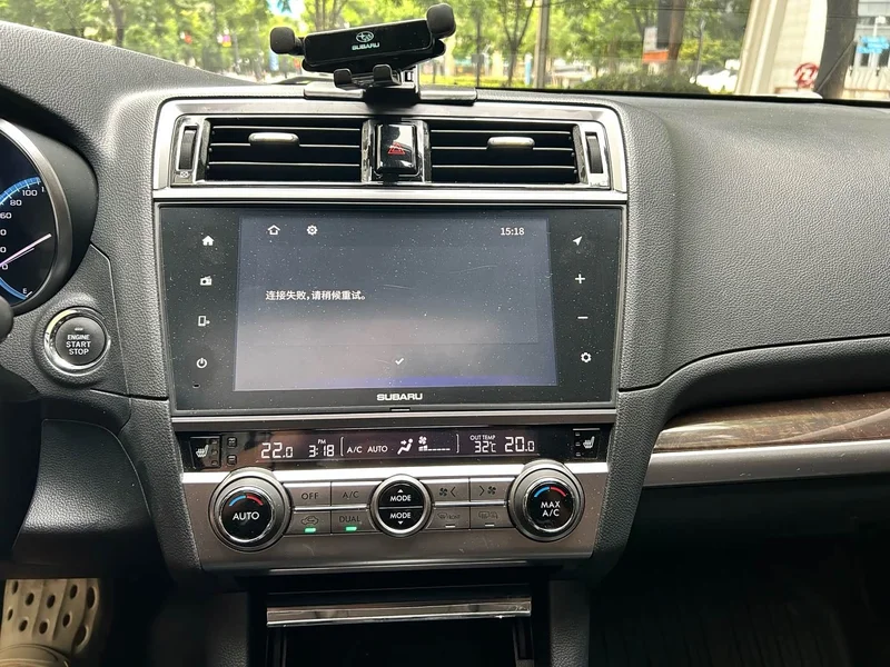 Subaru Outback — фото 11