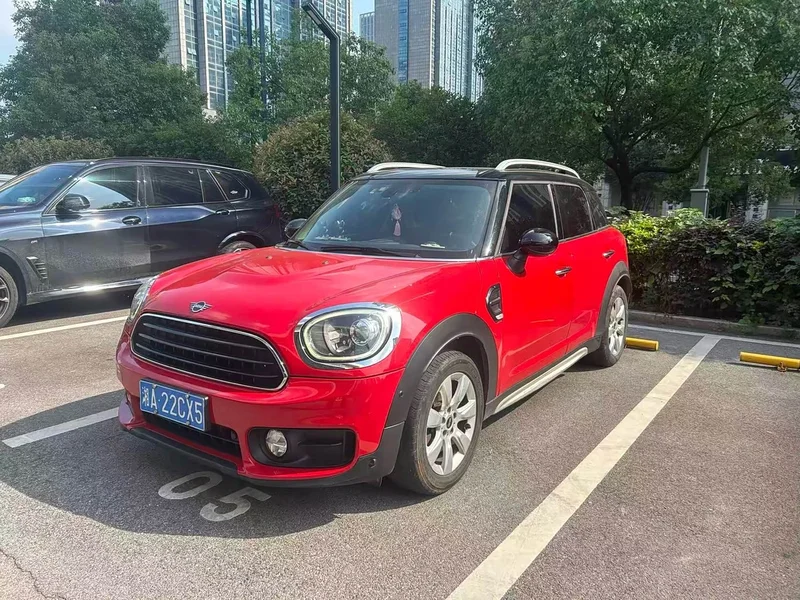 MINI COUNTRYMAN — фото 1