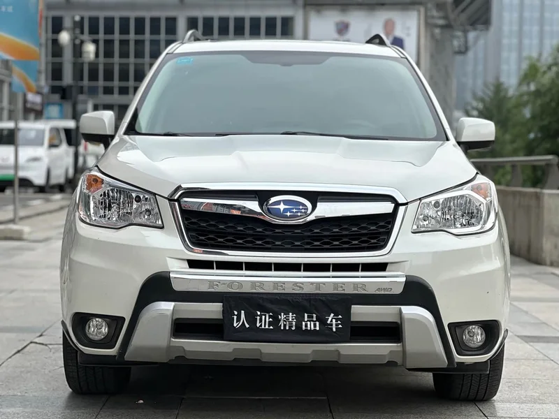 Subaru Forester — фото 2