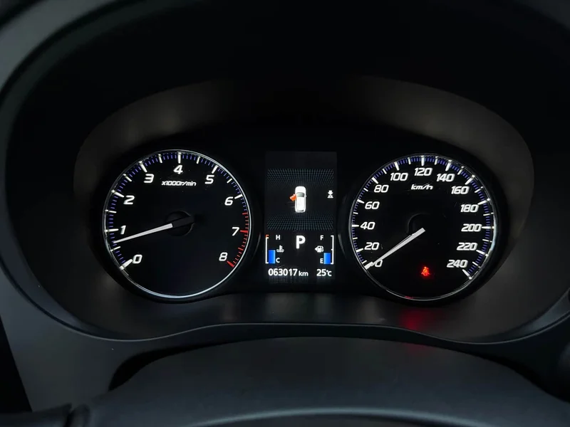 Mitsubishi Outlander — фото 11