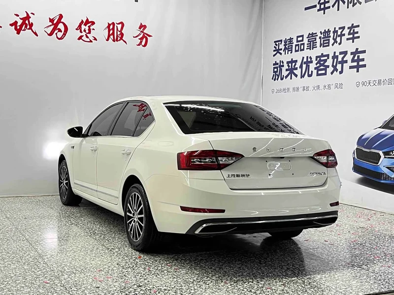 Volkswagen Octavia — фото 16
