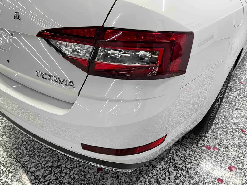 Volkswagen Octavia — фото 19