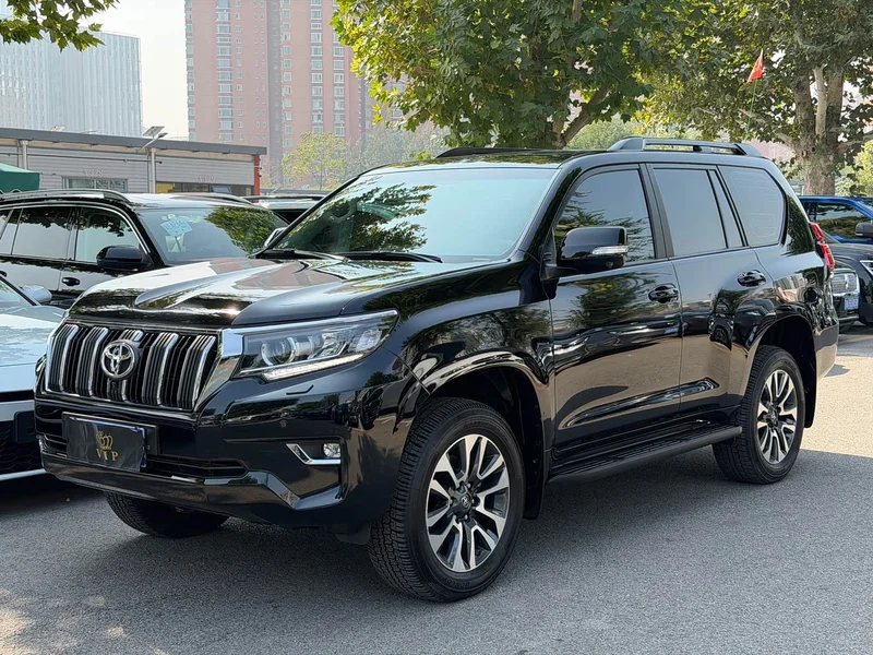 Toyota Prado (Imported) — фото 1