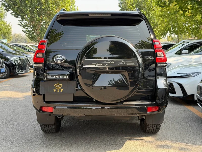 Toyota Prado (Imported) — фото 16