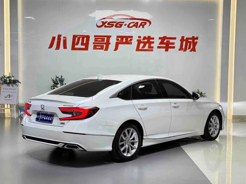 Honda Accord — фото 3