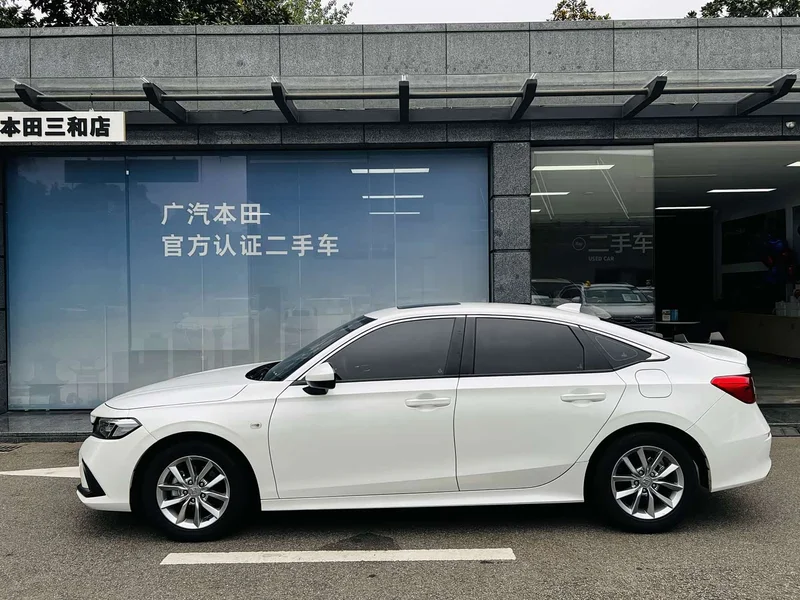 Honda Civic — фото 3