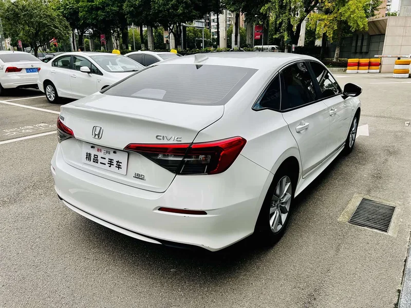 Honda Civic — фото 6