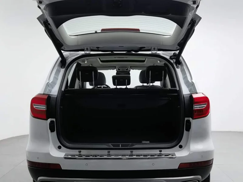 Haval H8 — фото 16