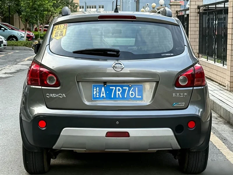 Nissan Qashqai — фото 4