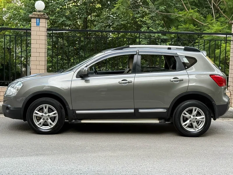 Nissan Qashqai — фото 5