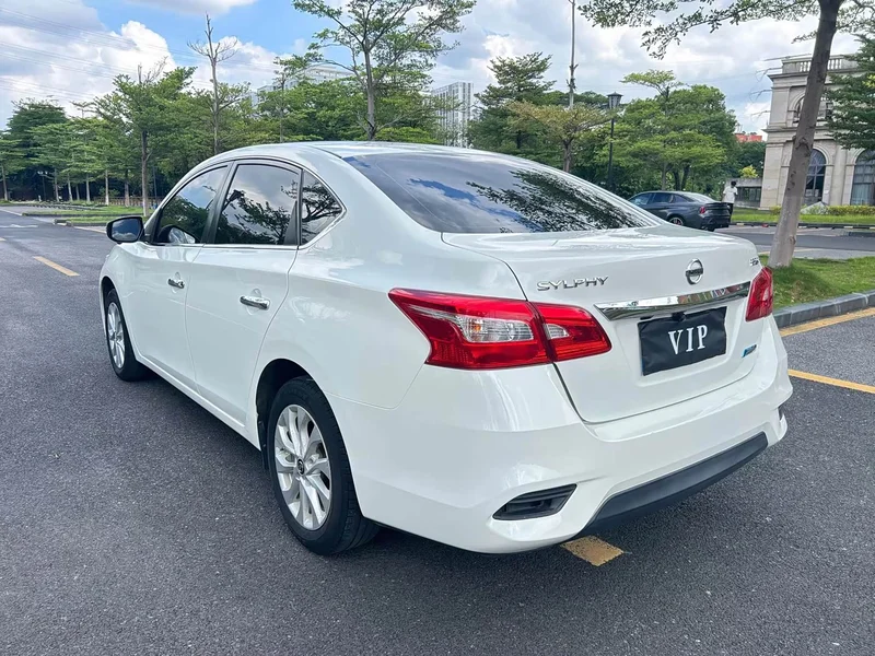 Nissan Sylphy — фото 4