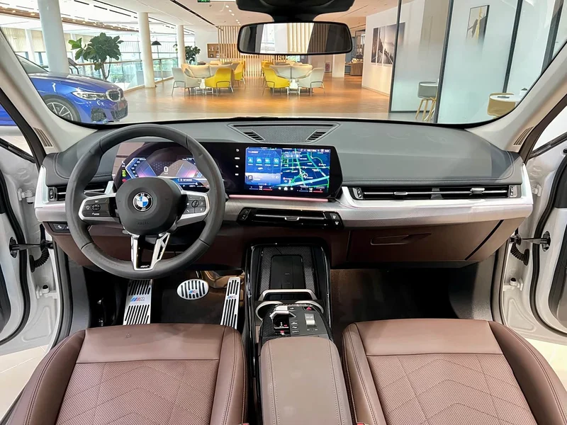 BMW X1 — фото 12