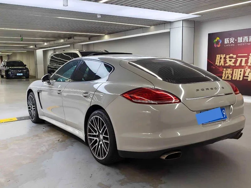 Porsche Panamera — фото 17