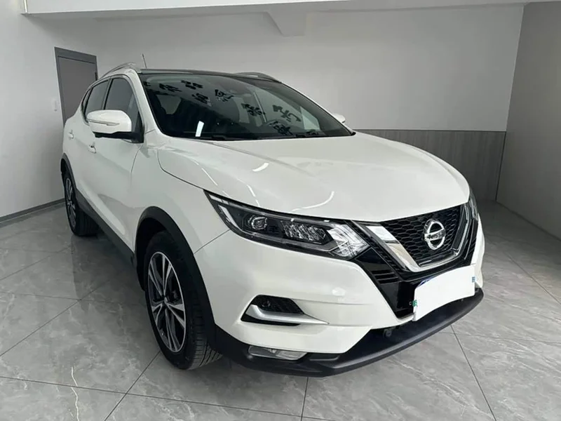 Nissan Qashqai — фото 2