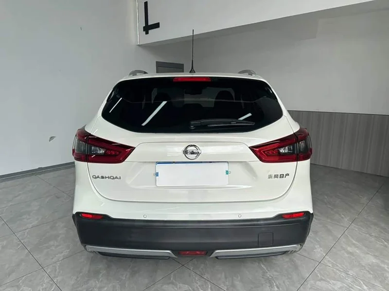 Nissan Qashqai — фото 5