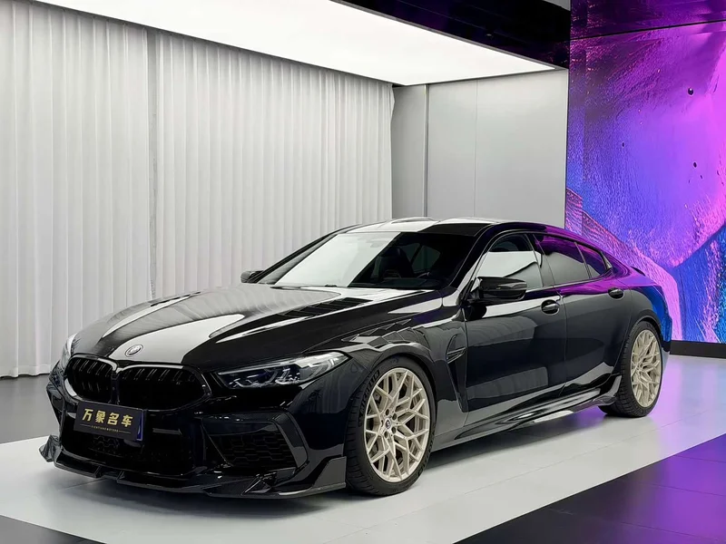BMW M8 — фото 1