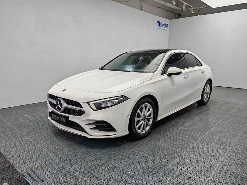 Mercedes-Benz A-Class — фото 1