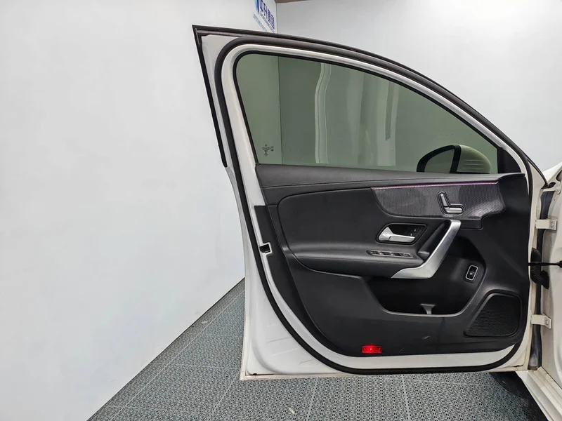 Mercedes-Benz A-Class — фото 13