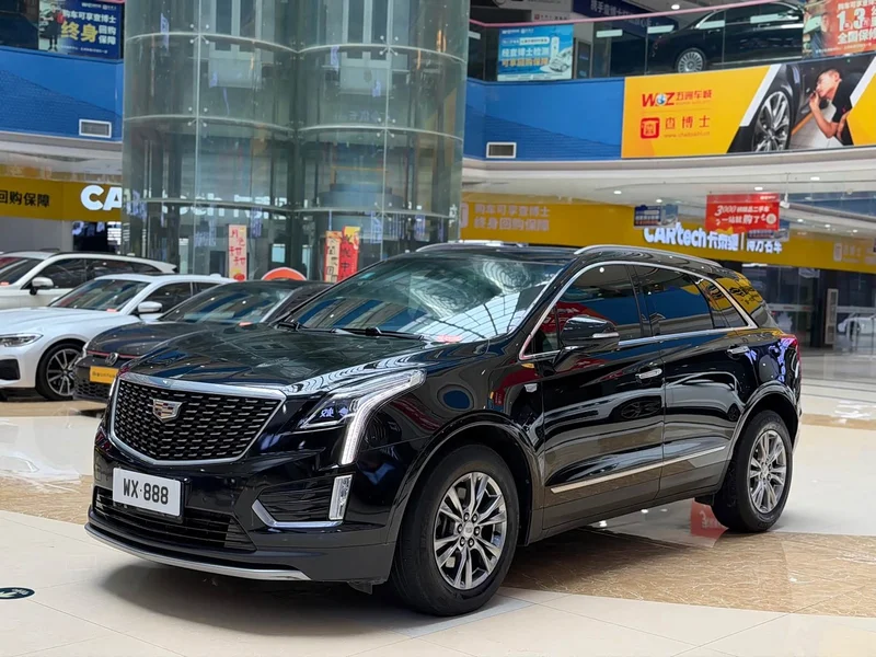 Cadillac XT5 — фото 1