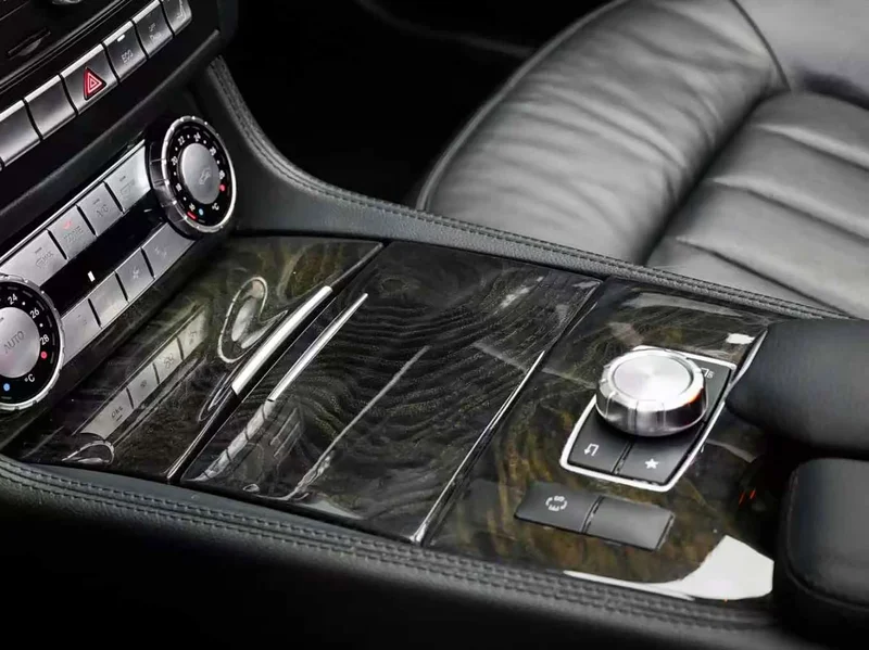 Mercedes-Benz CLS — фото 13
