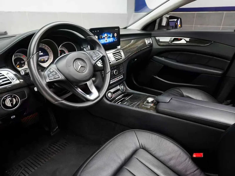 Mercedes-Benz CLS — фото 5