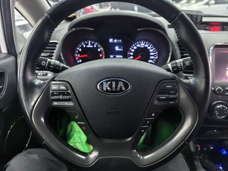 Kia K3 — фото 10