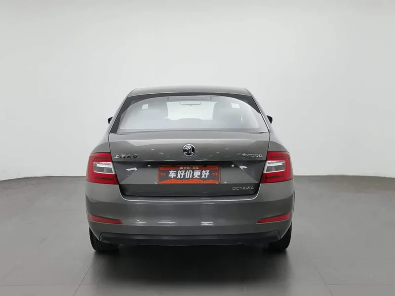 Volkswagen Octavia — фото 4