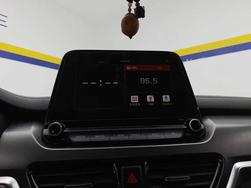 Kia Sportage — фото 13