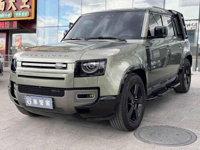 Land Rover Defender — фото 1