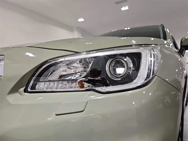 Subaru Outback — фото 15